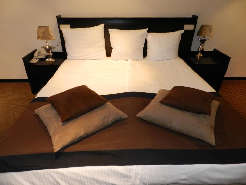 Van Der Valk Hotel Drongen Δωμάτιο φωτογραφία